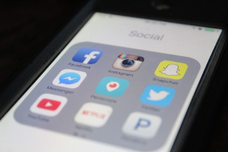 Le fashion week, ou le théâtre de combat d’Instagram et Snapchat