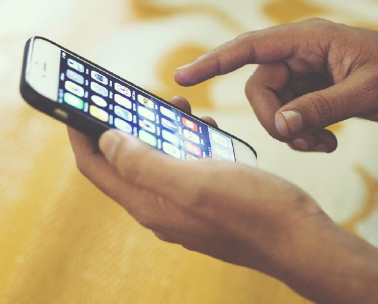 Courses aux succès : Faire le choix entre les applications ou les sites web